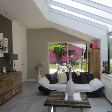 Les Acacias Δωμάτια σε οικογενειακή κατοικία *